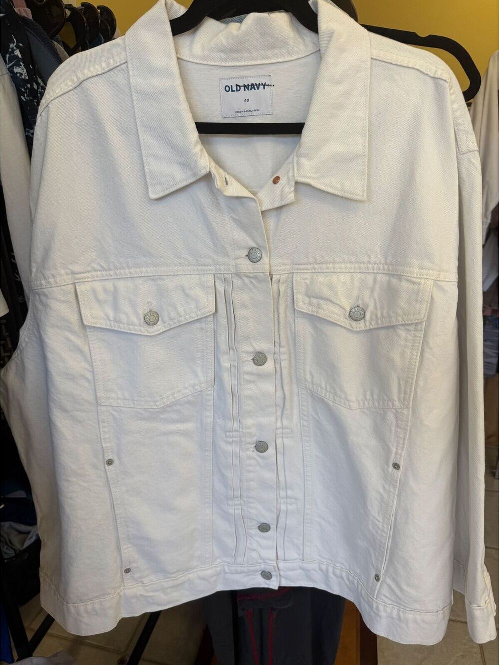 NWT 4X Old Navy Relaxed Classic White Jean Jacket